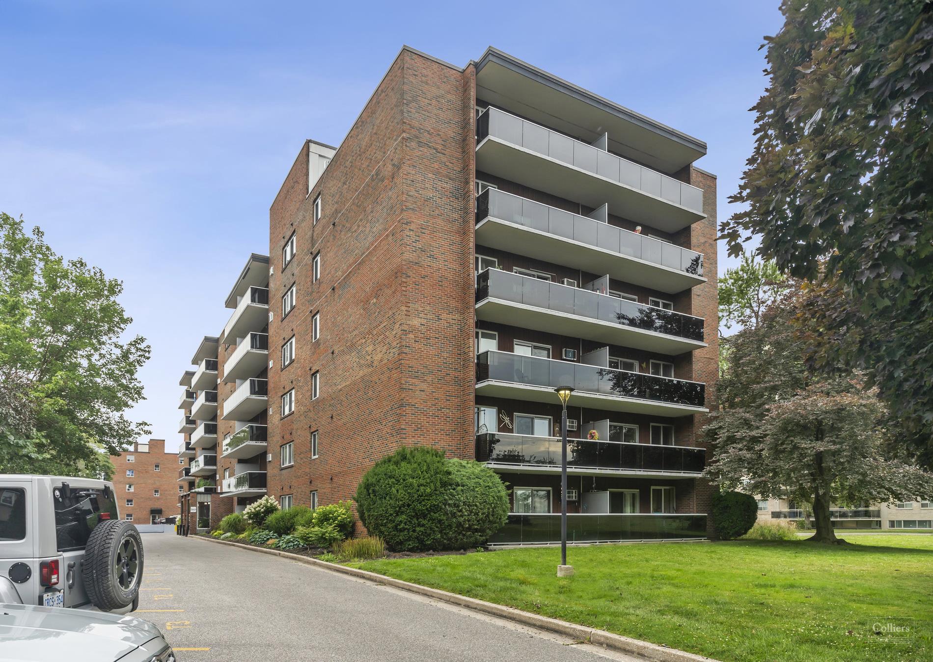 3905 Riverside Drive East, Windsor