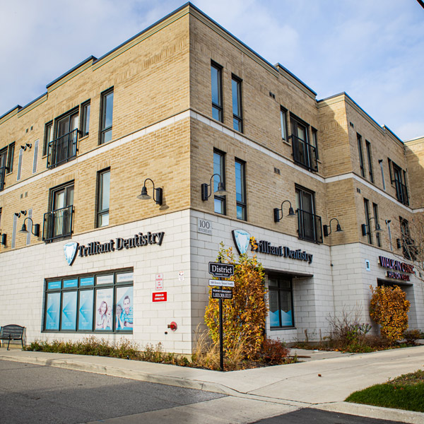 100 Bronte Street South